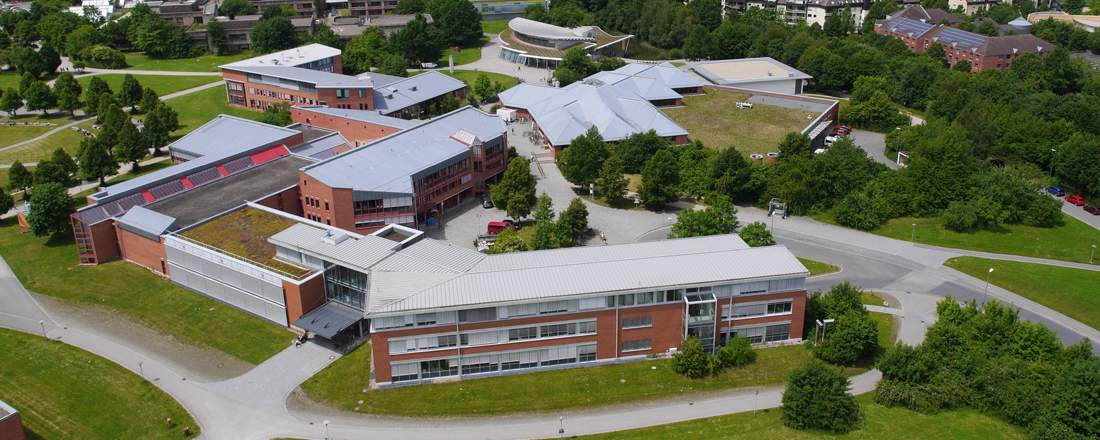 Gebäude Geisteswissenschaften II auf dem Campus der Universität Bayreuth.